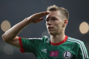 14wisla-legia_onderj_duda_salut_1411327283